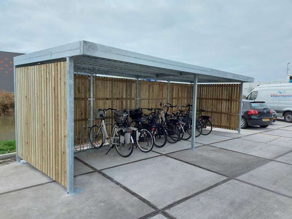 Fietsenstalling in Hoofddorp